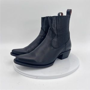 Frye Sacha Western Chelsea Boots Black Leather Pointed Toe Pull On Women Size 7